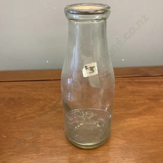 Ambury's Limited Milk Vendors Auckland 1 Pint Bottle With Cap, 1950s. H21cm